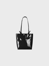Borsa shopping in vernice - Accessori FW25 | Sandro Ferrone