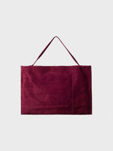 Borsa a spalla in camoscio - Accessori FW25 | Sandro Ferrone